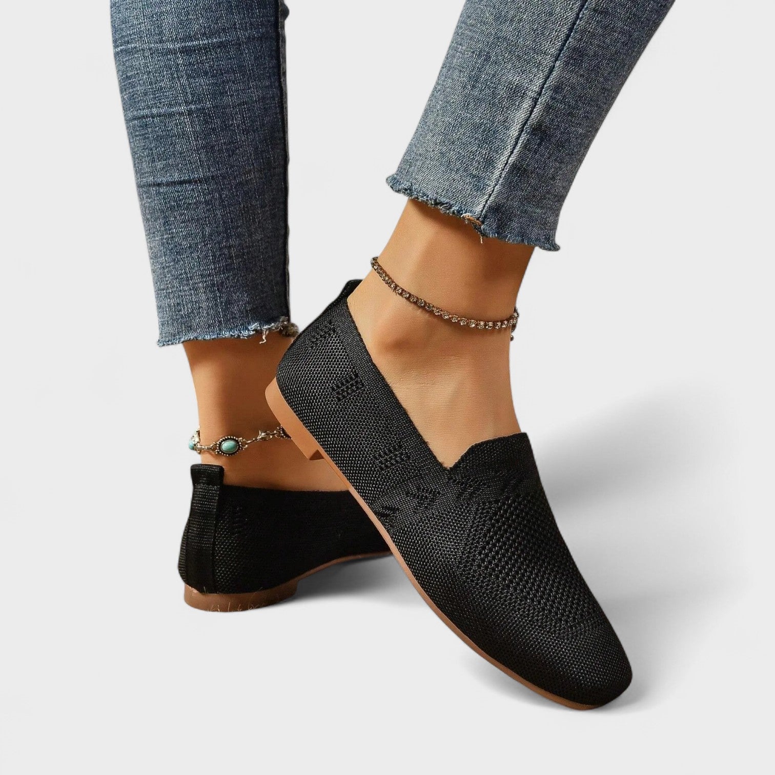 Women's Casual Knit Shoes with Slip-On Design