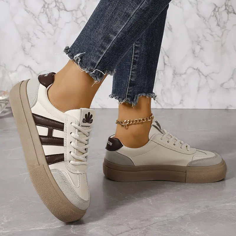 Women’s Retro Casual Sneakers – Comfy Everyday Streetwear Shoes