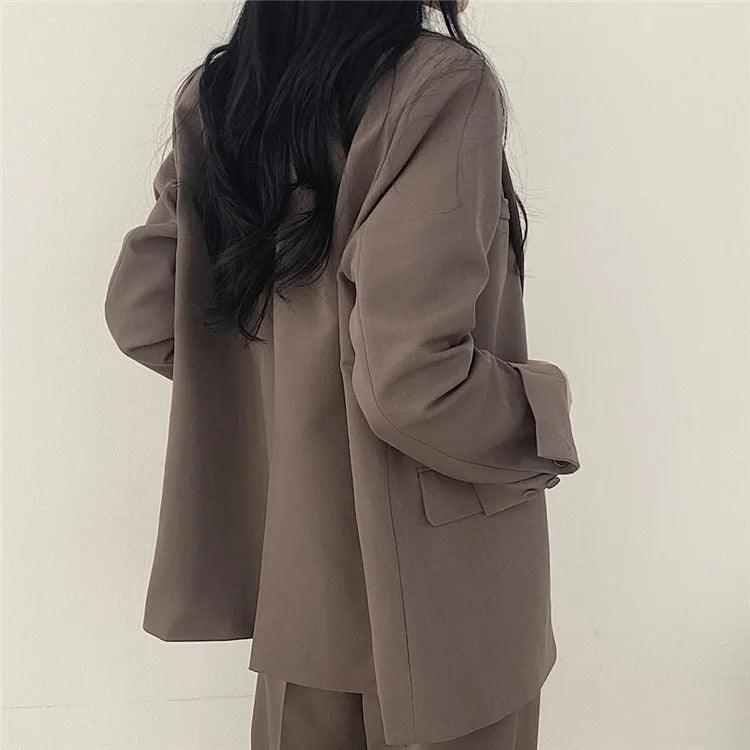 Women’s Tailored Two Piece Suit Set with Long Blazer and Straight-Leg Trousers