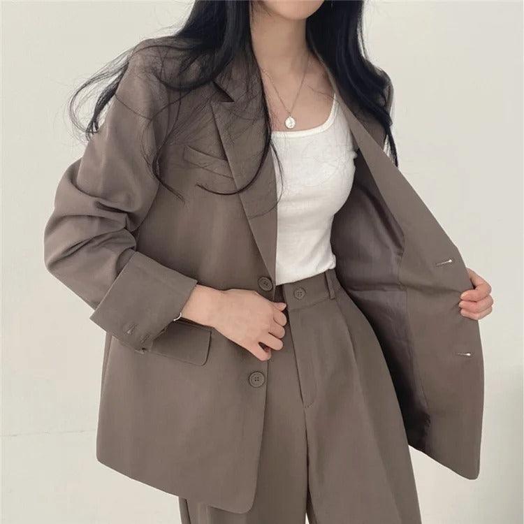 Women’s Tailored Two Piece Suit Set with Long Blazer and Straight-Leg Trousers
