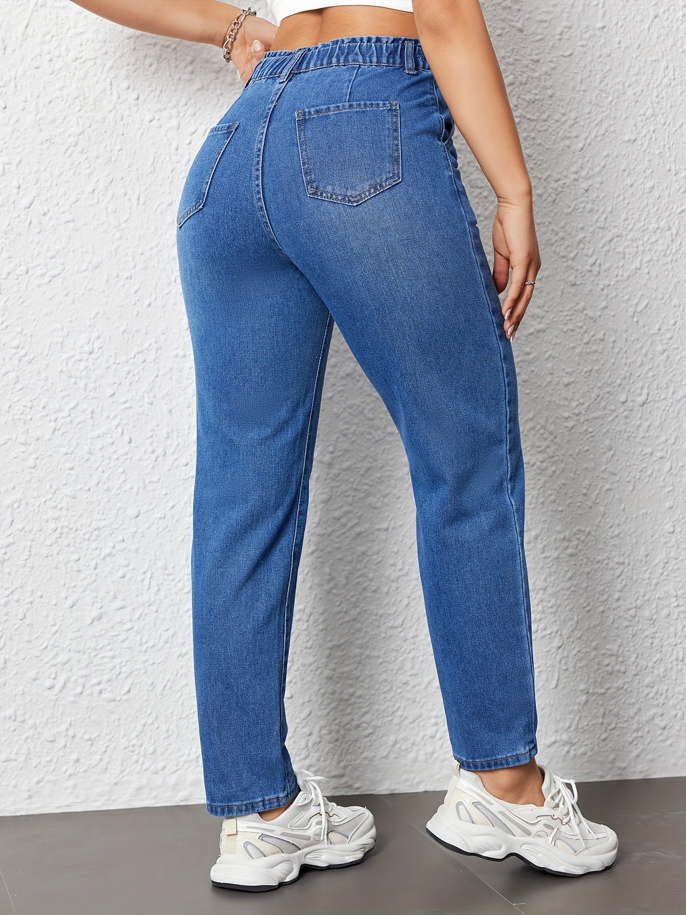 Relaxed High-Waist Jeans for Women