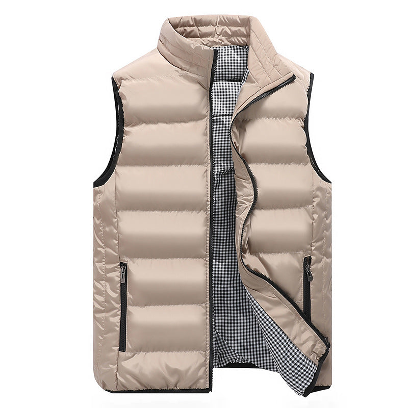 Men's Lightweight Quilted Puffer Vest with High Collar and Zip Pockets