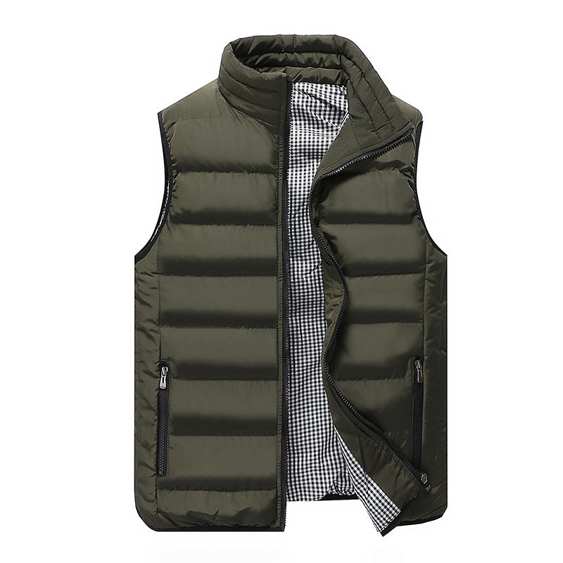 Men's Lightweight Quilted Puffer Vest with High Collar and Zip Pockets