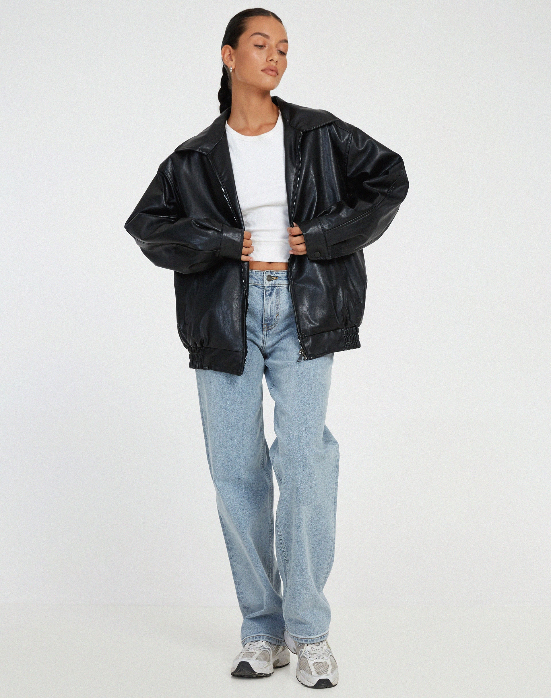 Women's Zip-Up Leather Jacket with Relaxed Fit and High Collar