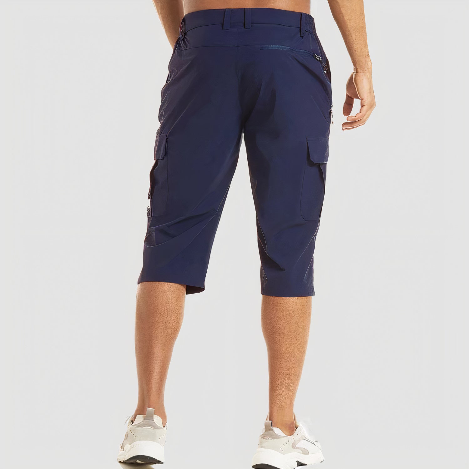 Men's Knee-Length Cargo Shorts with Side Pockets and Zip Closure