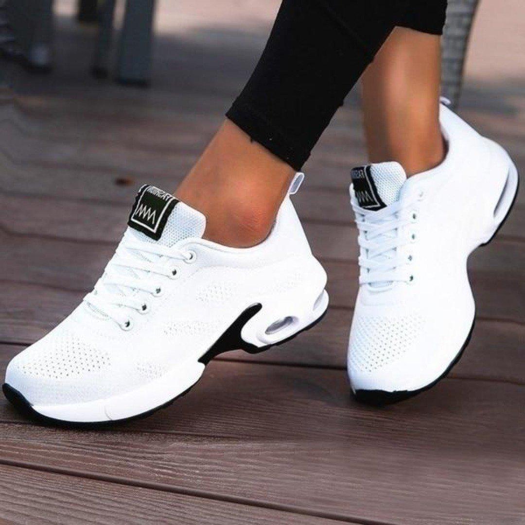 Women’s Lightweight Orthopedic Sneakers – Breathable Walking Shoes