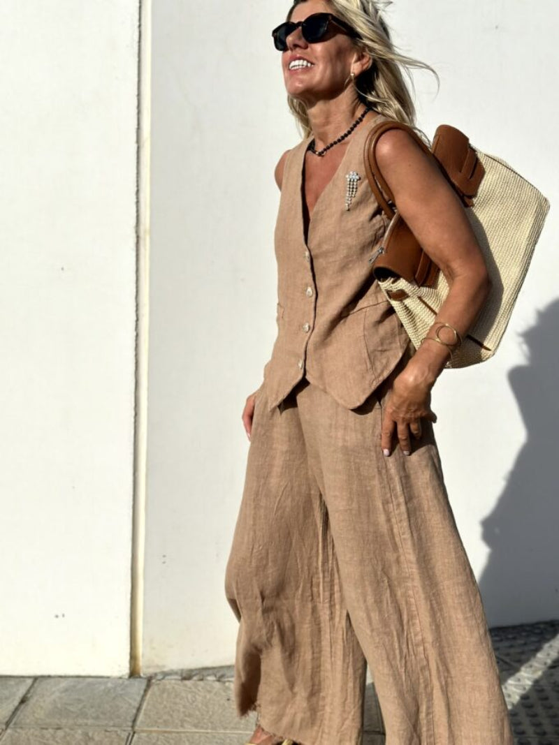 Women's Sleeveless Two-Piece Suit Set with Wide-Leg Trousers