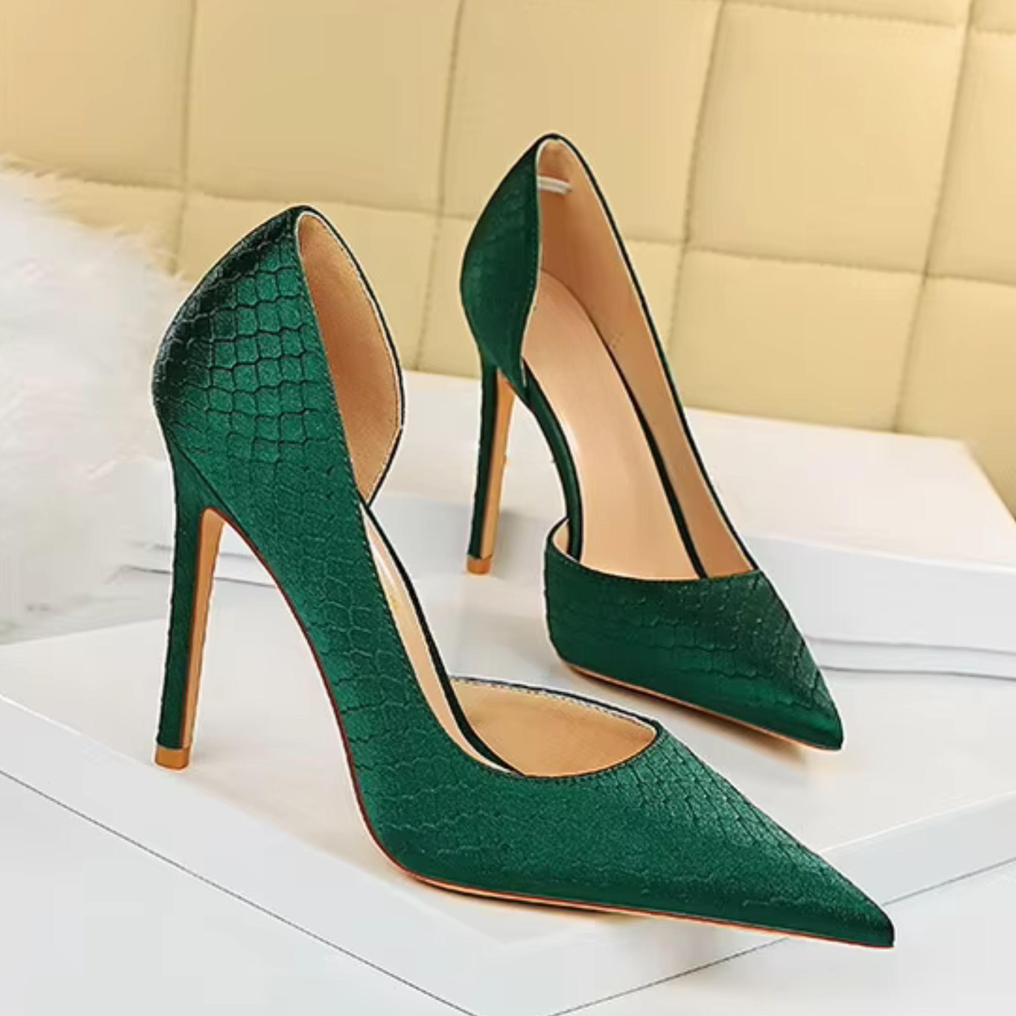 Women's Pointed Stiletto Heels with Textured Luxury Finish