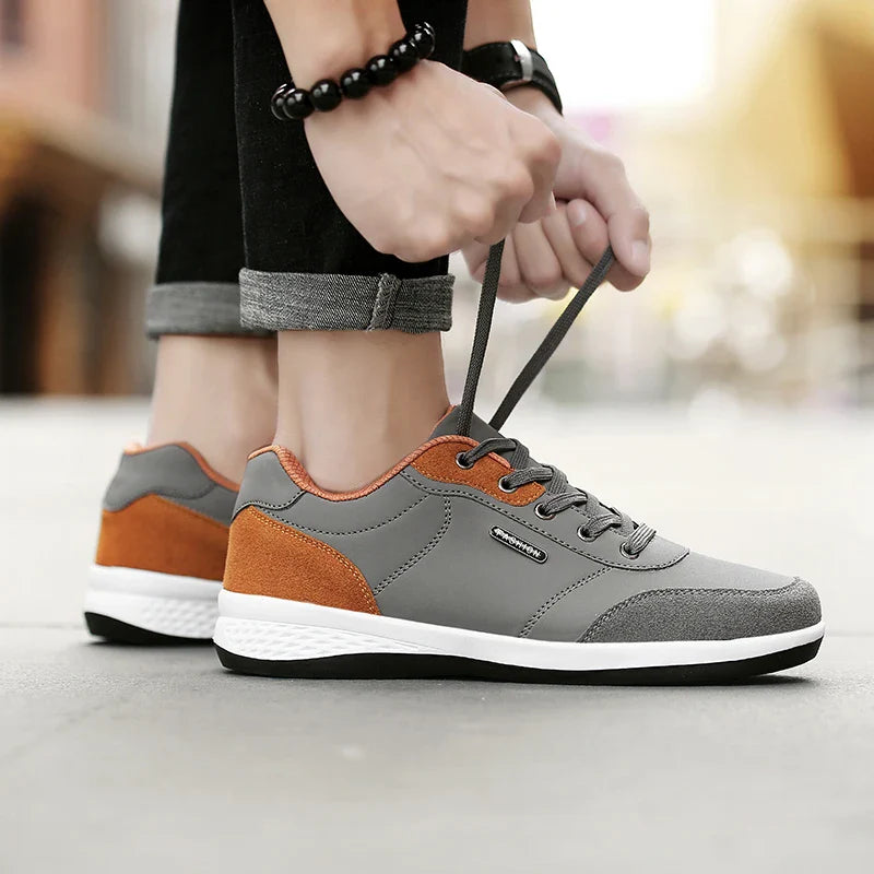 Men's Casual Lace-Up Shoes with Contrast Panel Detailing