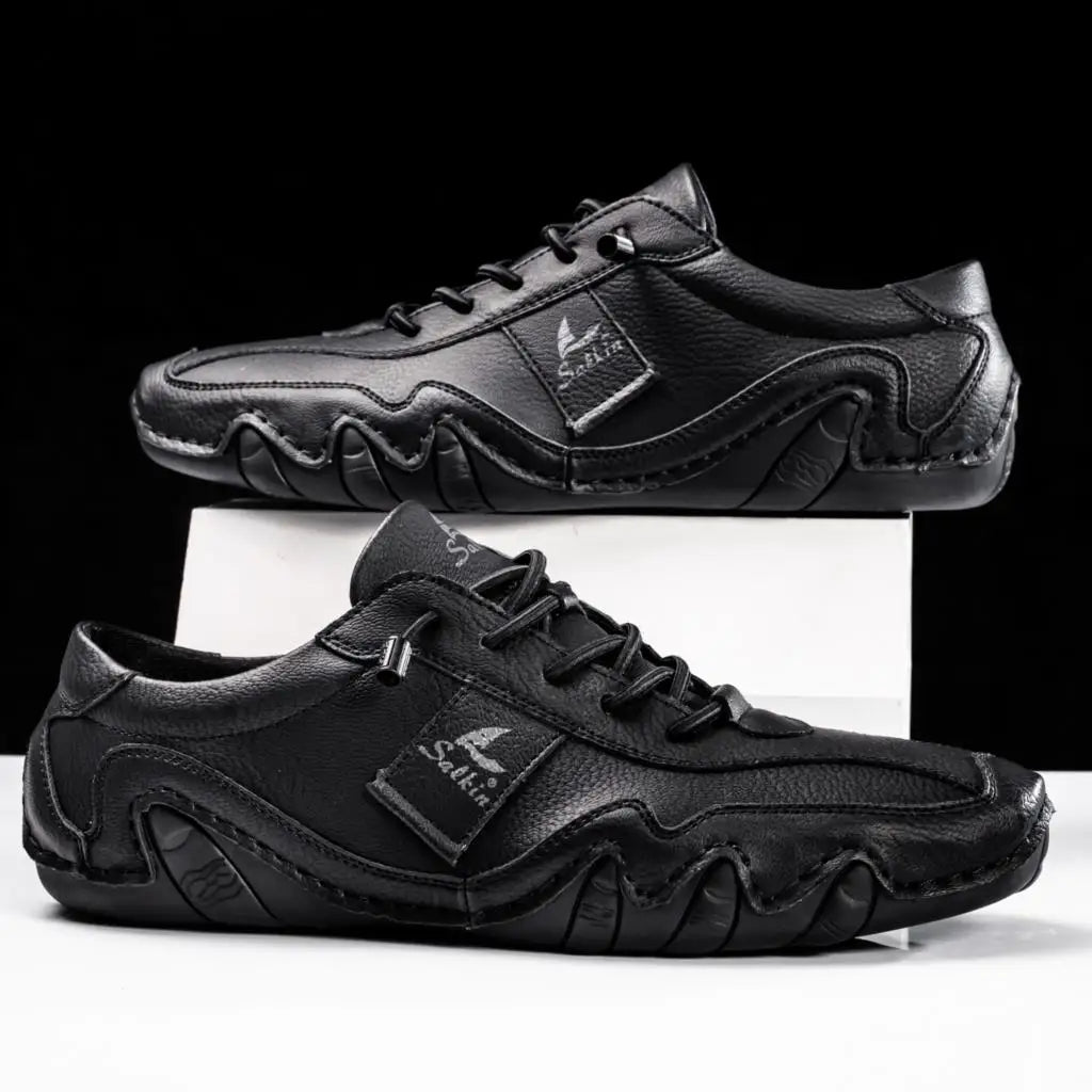 Men’s Lace-Up Casual Shoes with Contrast Stitching and Curved Sole