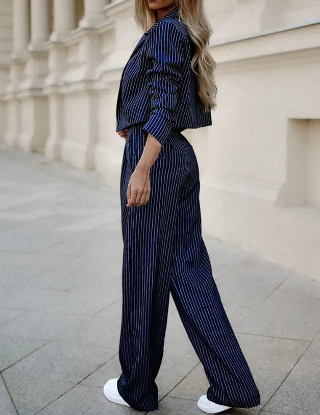 Women's Chic Two-Piece Set with Tailored Blazer and Wide-Leg Pants