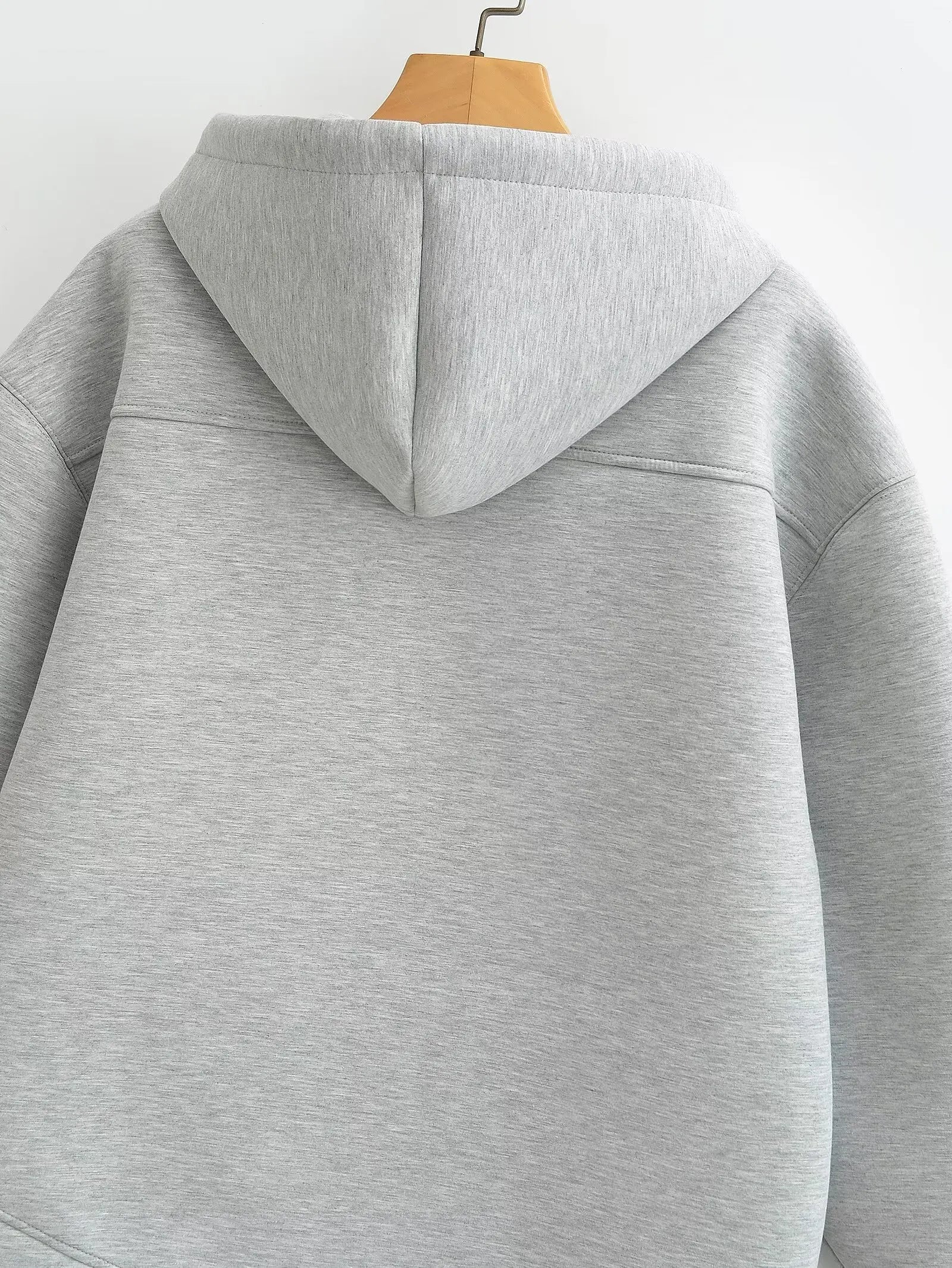 Women's Oversized Zip-Up Hoodie with Drawstring Hood and Pockets