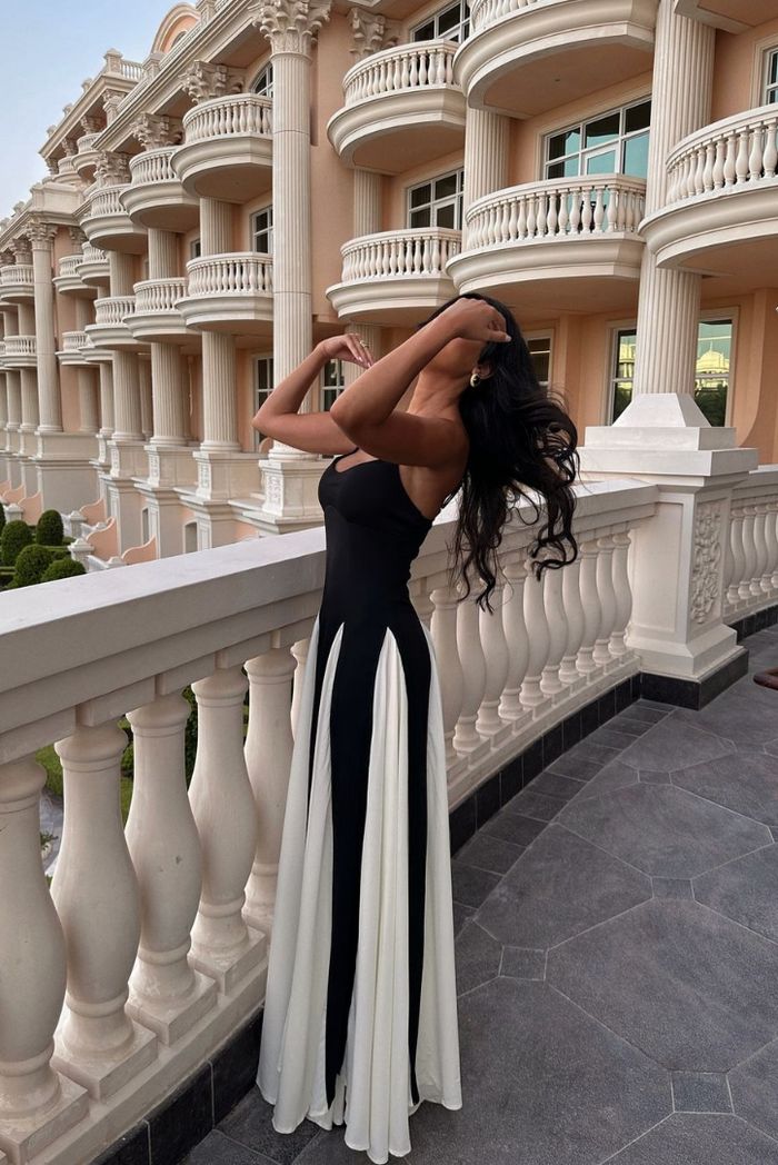 Women's Elegant Color Block Maxi Dress with Spaghetti Straps