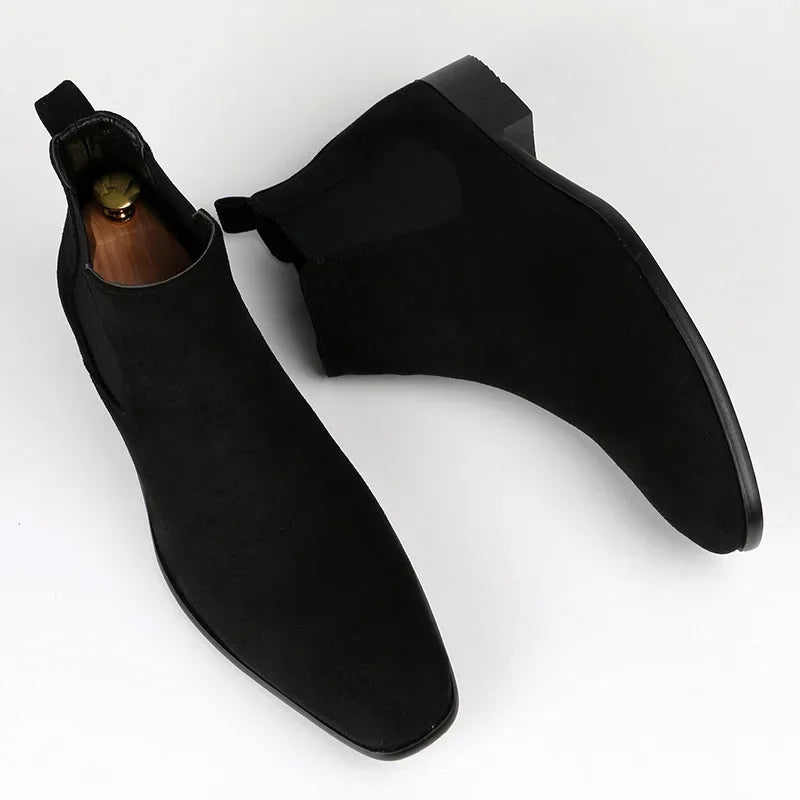 Men’s Chelsea Boots with Pointed Toe and Sleek Slip-On Design