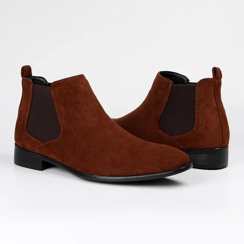 Men’s Chelsea Boots with Pointed Toe and Sleek Slip-On Design