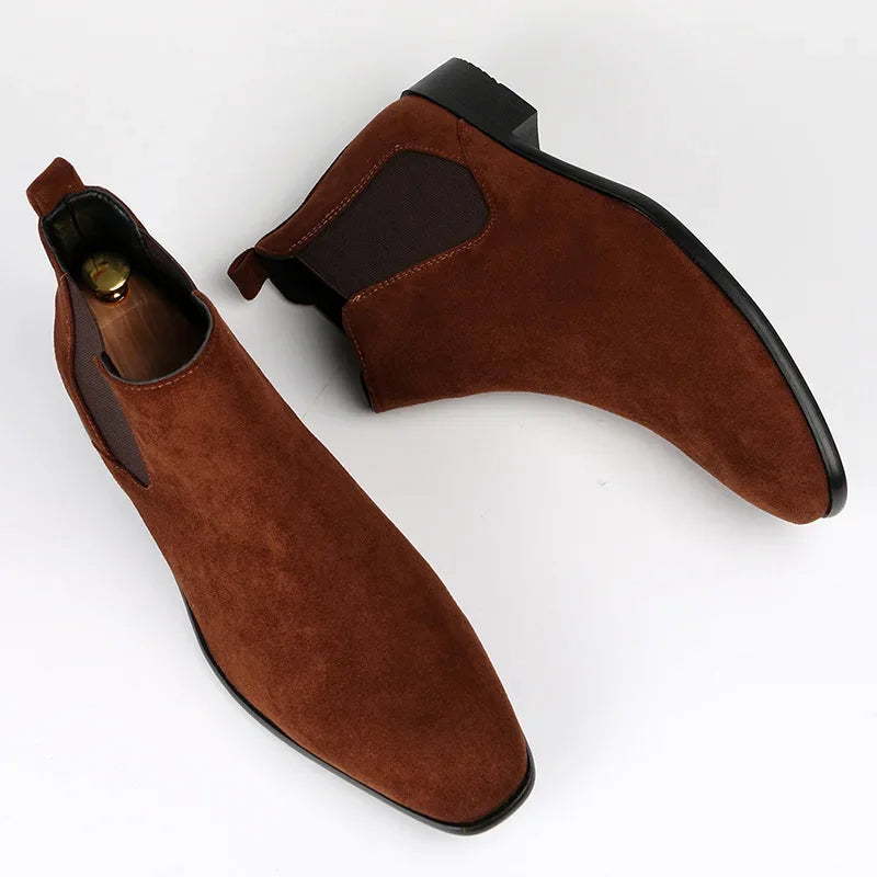 Men’s Chelsea Boots with Pointed Toe and Sleek Slip-On Design