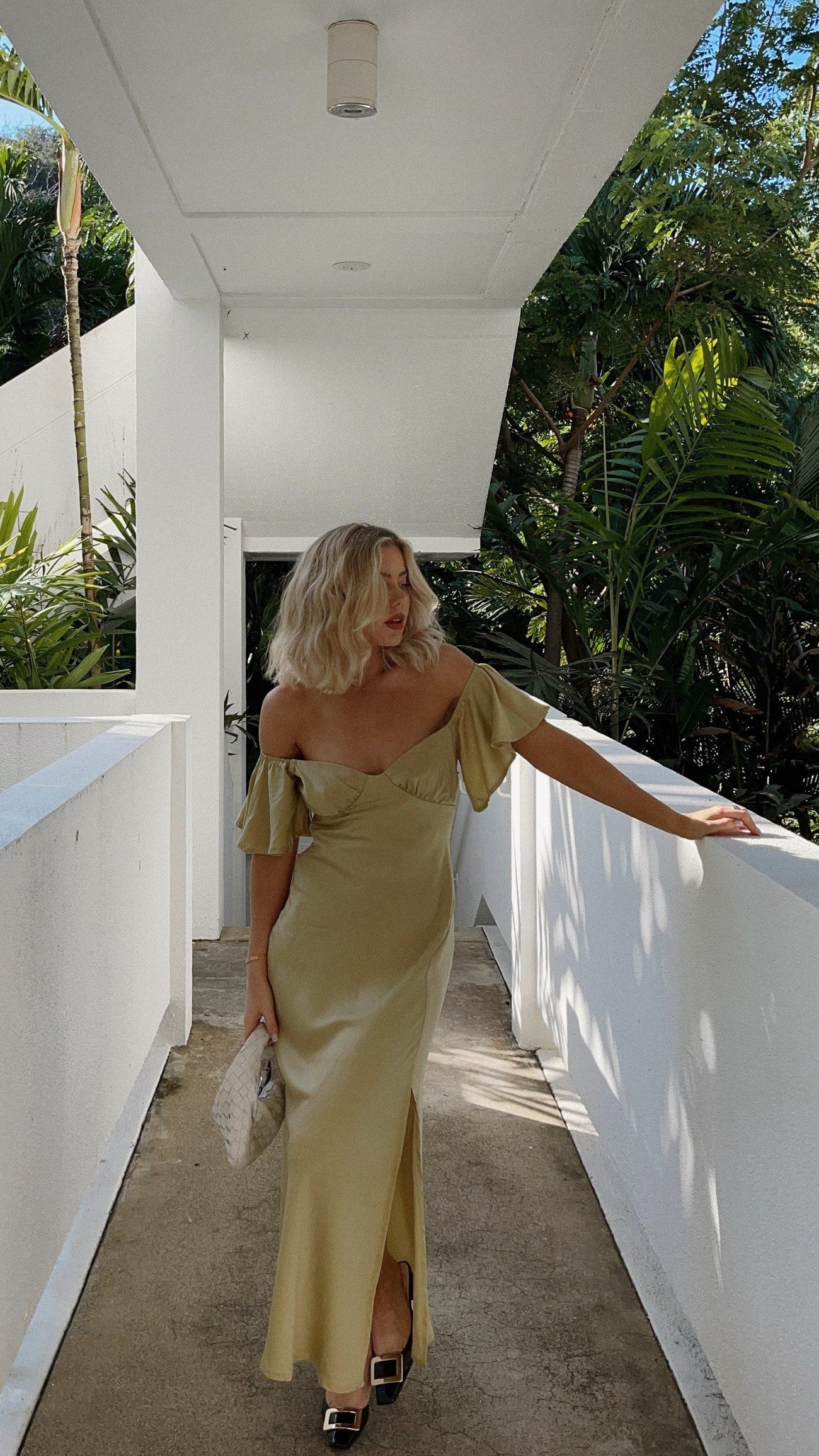 Women's Off-Shoulder Maxi Dress with Ruched Bust and Side Slit