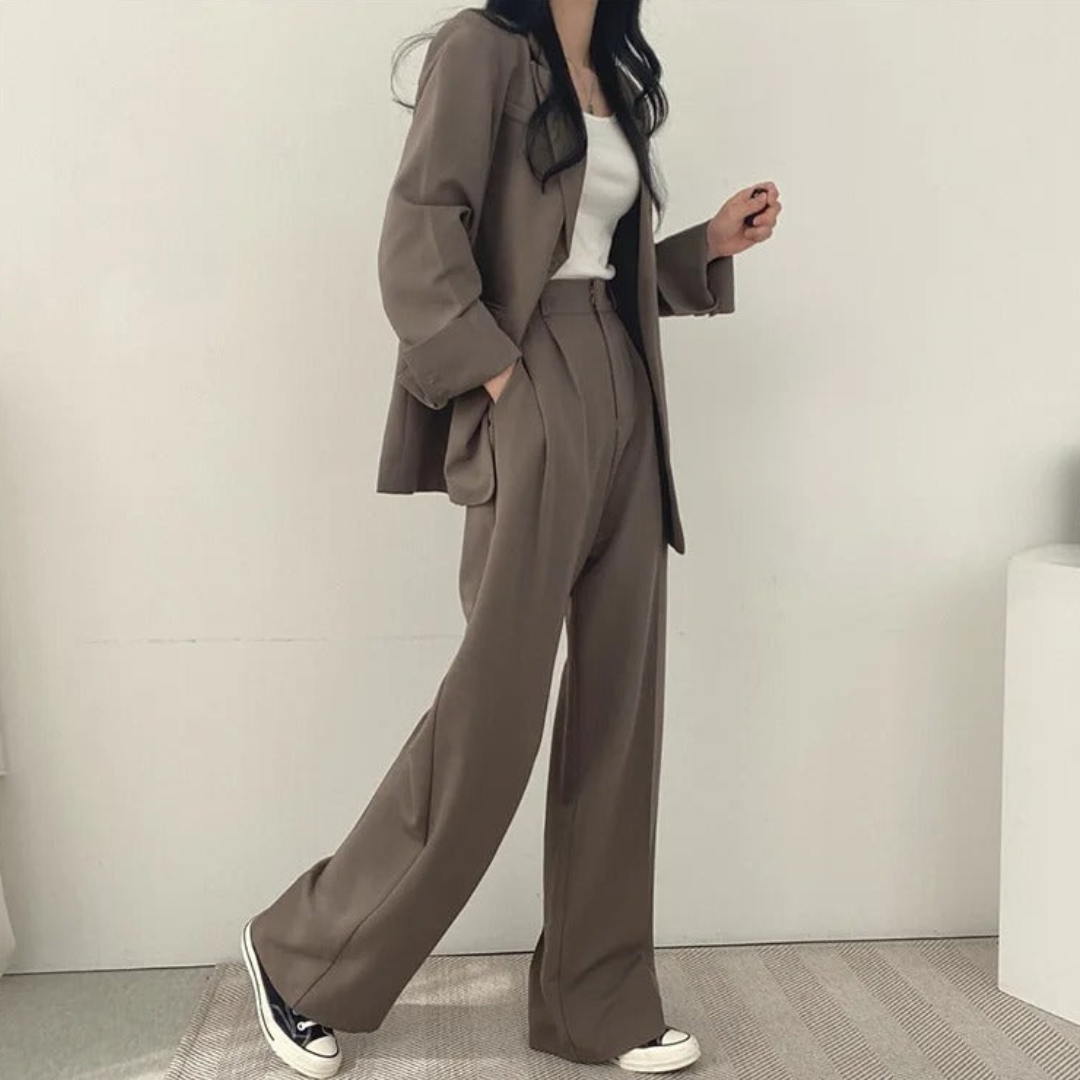Women's 2-Piece Suit Set with Blazer and High-Waisted Trousers