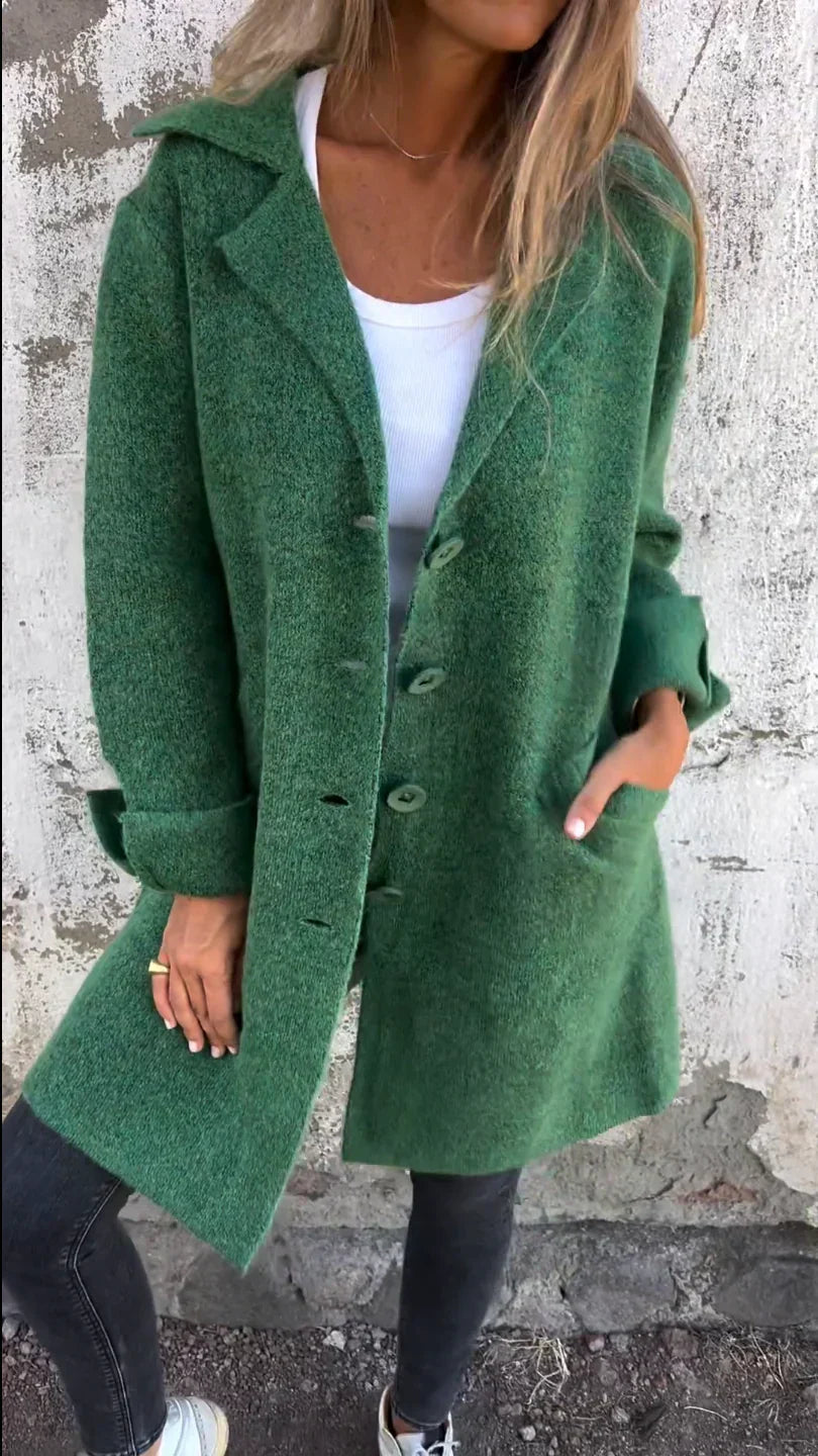 Women's wool coat with lapels