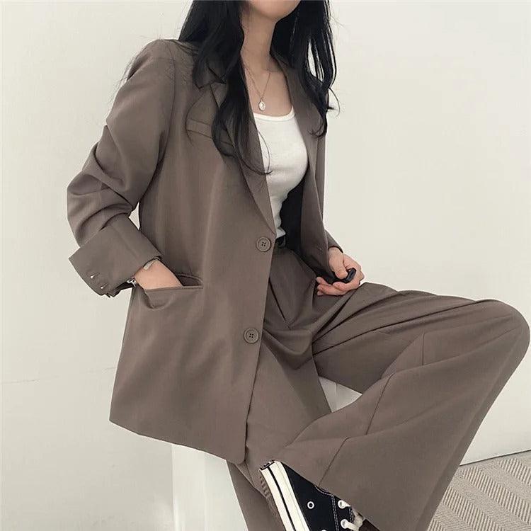 Women’s Tailored Two Piece Suit Set with Long Blazer and Straight-Leg Trousers