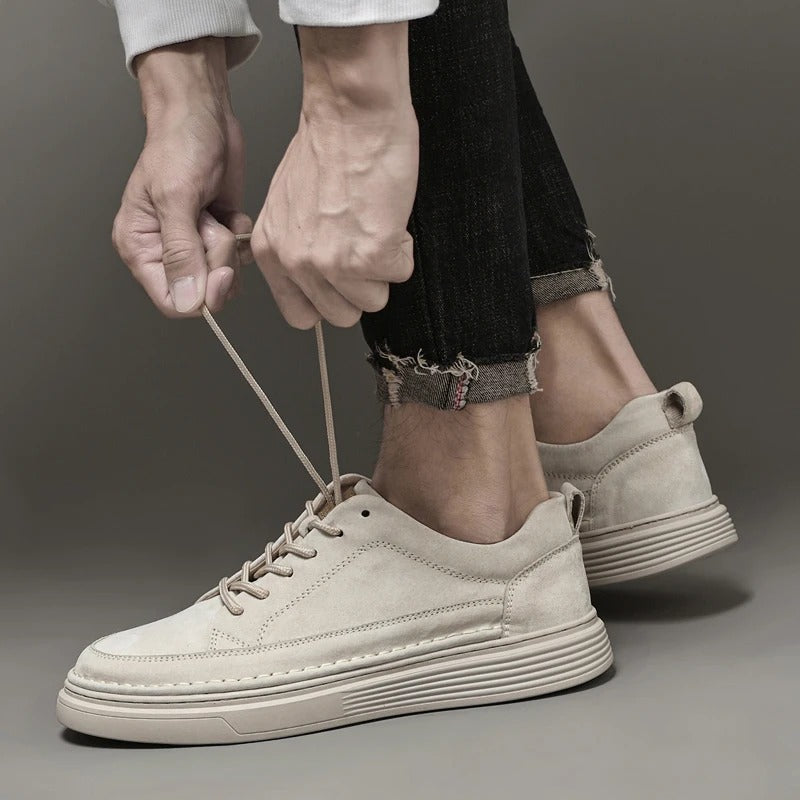 Men’s Casual Lace-Up Sneakers with Contrast Sole and Raised Stitching