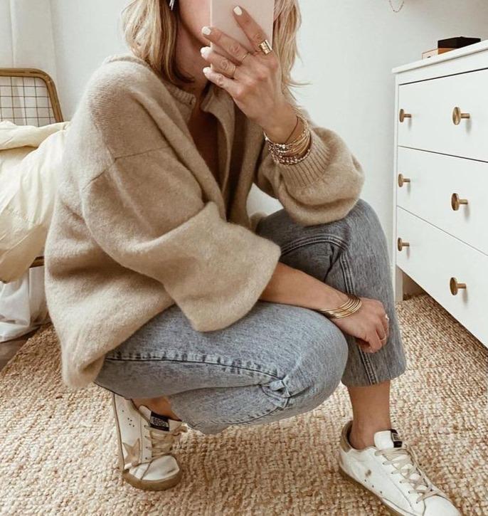 Women's Oversized Button-Up Knit Cardigan with Drop Shoulders