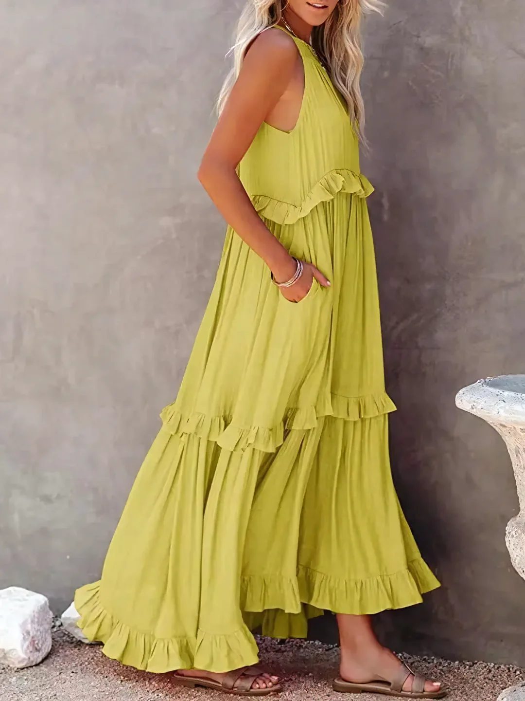 Women's Sleeveless Maxi Dress with Ruffled Skirt