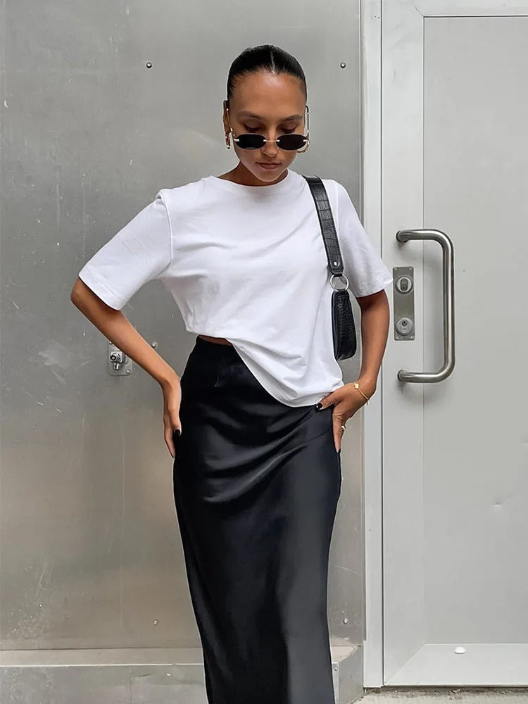 Women's High-Waisted Satin Maxi Skirt with Sleek Straight Cut