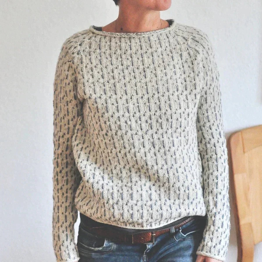 Women’s Round Neck Textured Knit Jumper with Ribbed Hem and Cuffs