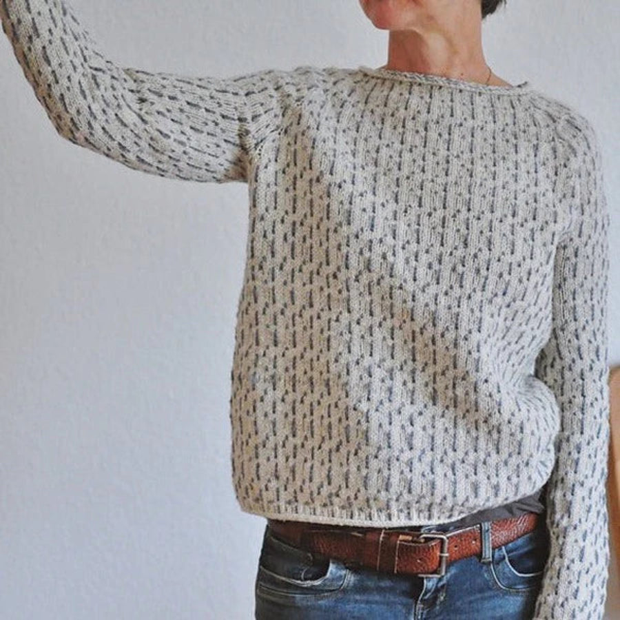 Women’s Round Neck Textured Knit Jumper with Ribbed Hem and Cuffs