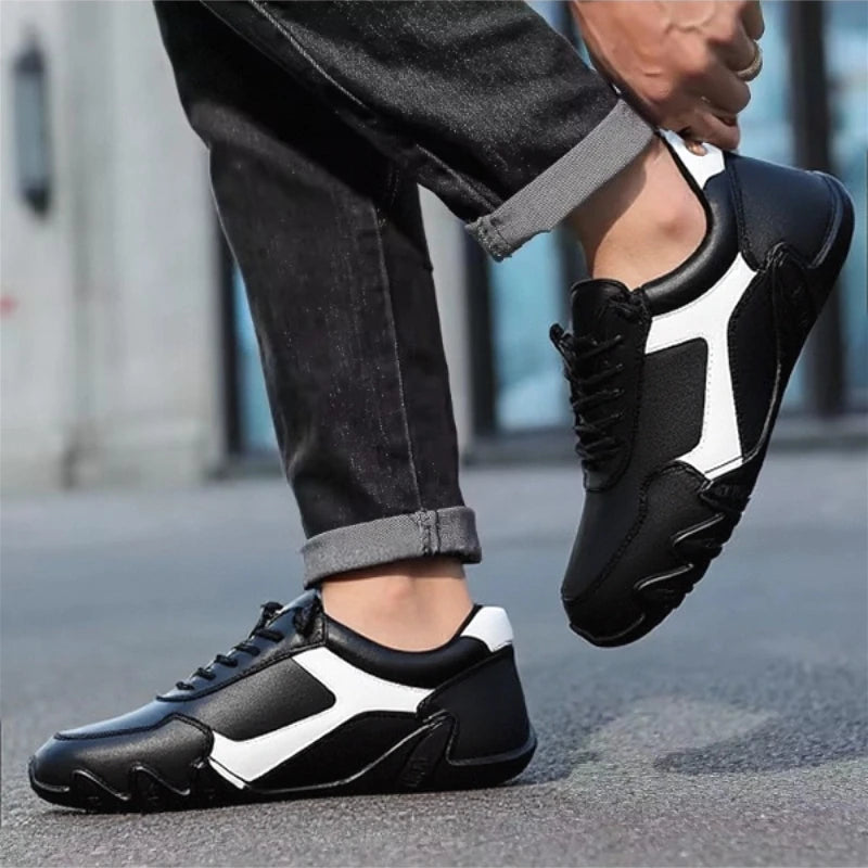 Men's Lace-Up Loafers with Contrast Panel and Textured Outsole