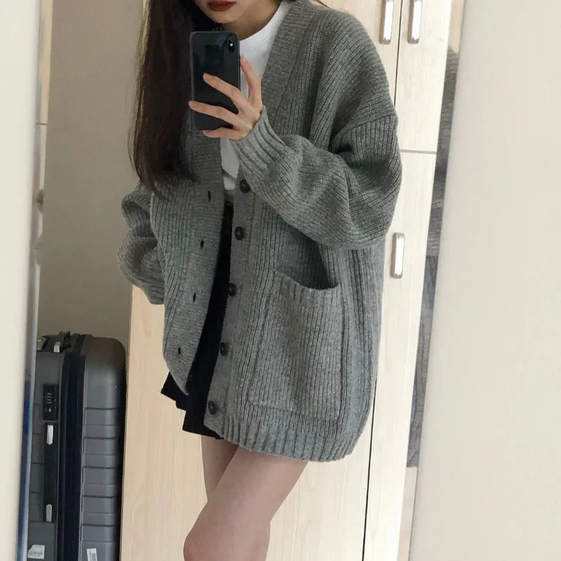 Women's Oversized Ribbed Cardigan with Drop Shoulders and Buttons