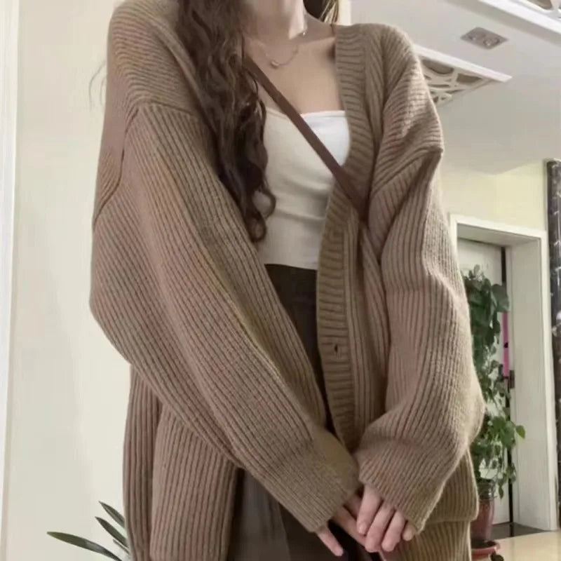 Women's Oversized Ribbed Cardigan with Drop Shoulders and Buttons