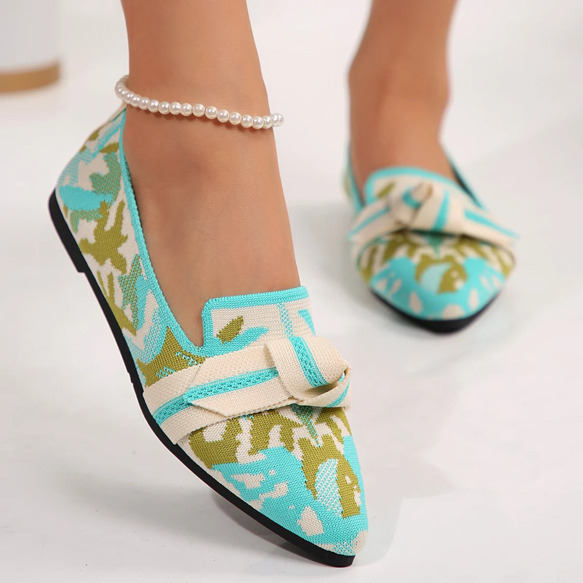 Women's Slip-On Pointed Toe Ballet Flats Shoes with Bow Detail