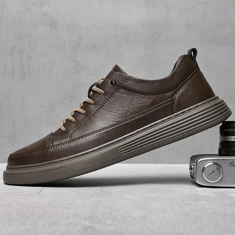 Men’s Low-Top Sneakers with Tonal Stitching and Lace-Up Closure