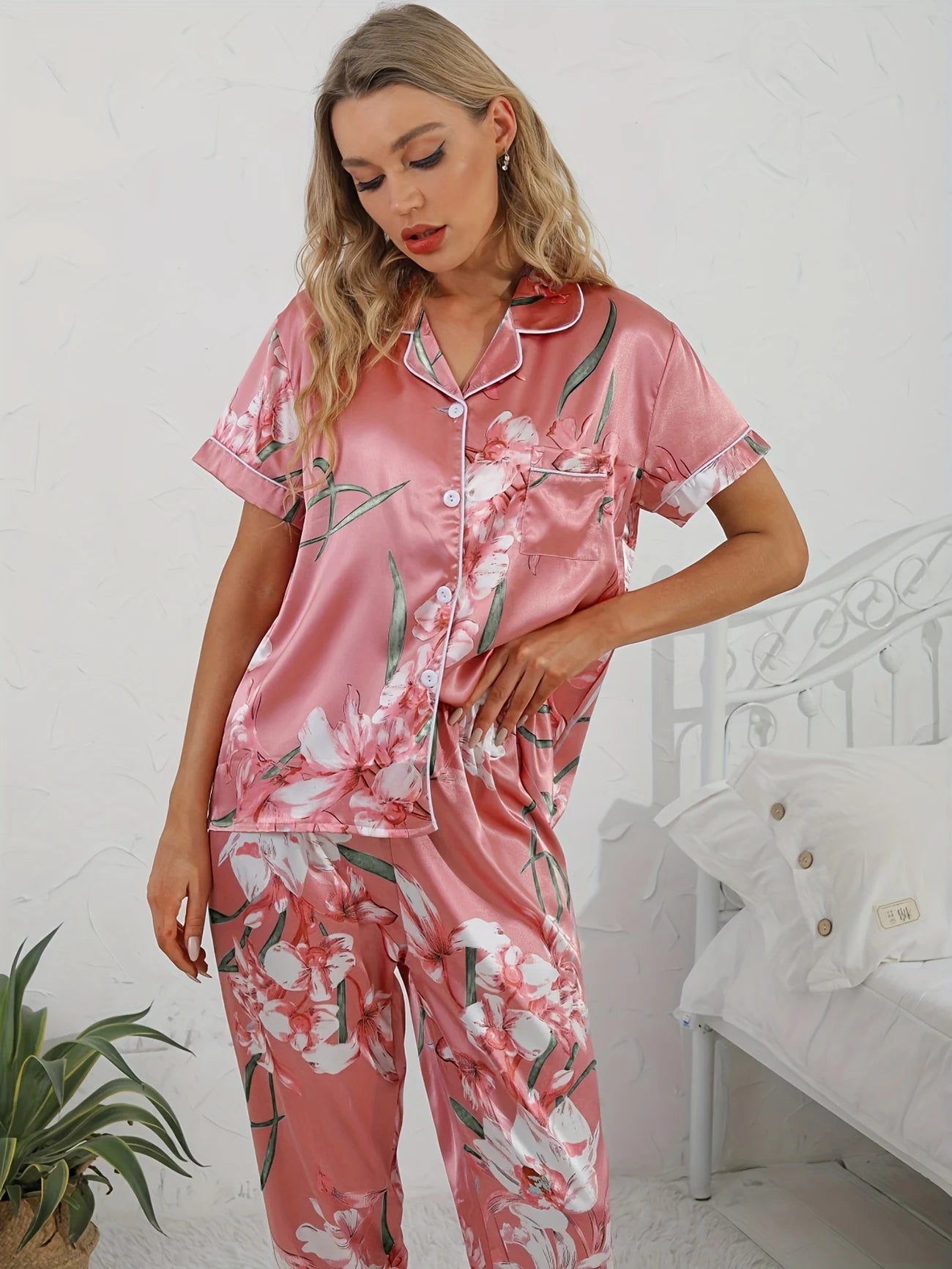 Women's 2-Piece Pink Pyjama Set with Floral Print Shirt and Trousers
