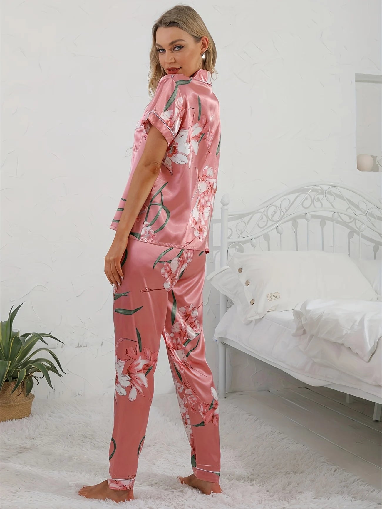 Women's 2-Piece Pink Pyjama Set with Floral Print Shirt and Trousers