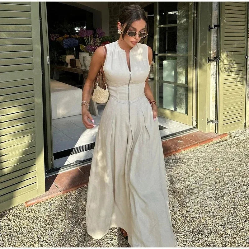 Women's Sleeveless Zip-Front Maxi Dress with Pleated Skirt Design