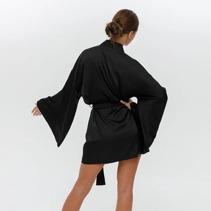 Women's Short Kimono Dressing Gown with Belted Waist and Wide Sleeves