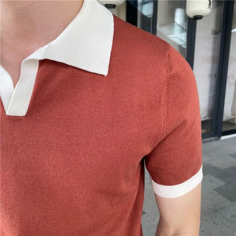 Men's Short Sleeve Polo Shirt with Contrast Collar and Ribbed Hem