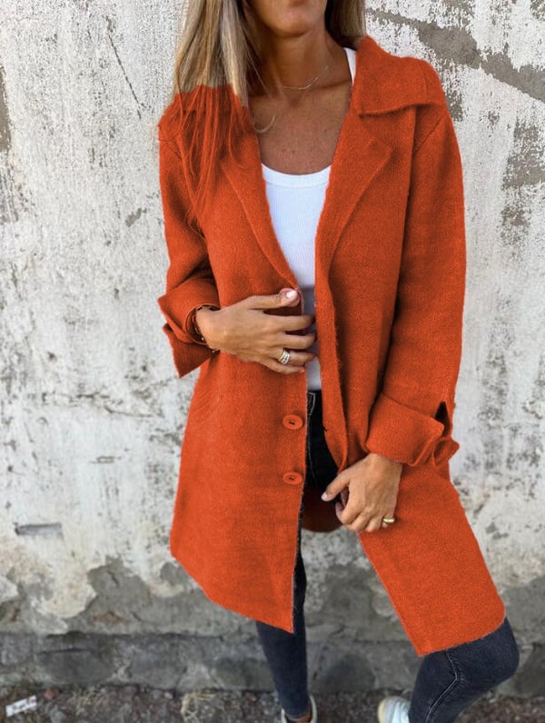 Women's wool coat with lapels