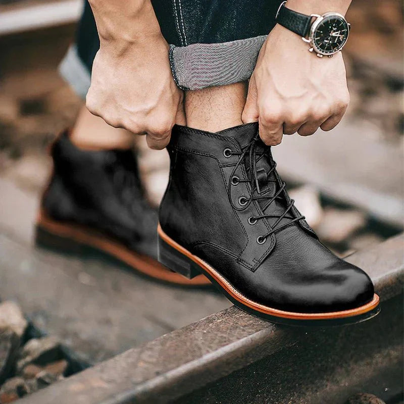Men’s Vintage Lace-Up Ankle Boots with Classic Rugged Design