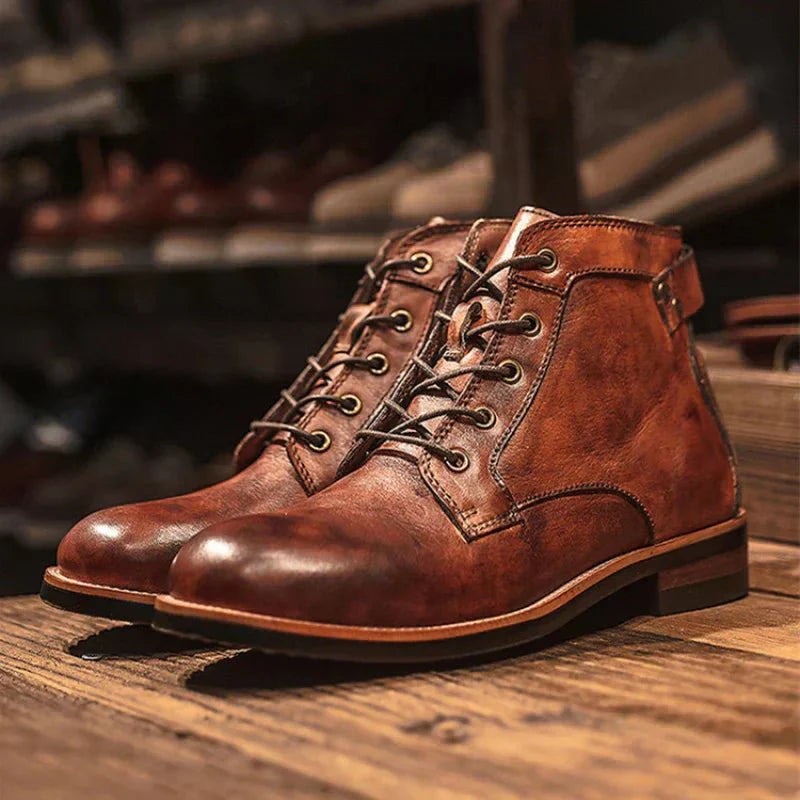 Men’s Vintage Lace-Up Ankle Boots with Classic Rugged Design