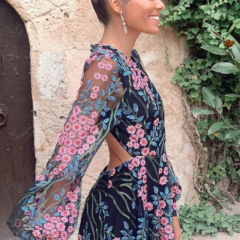 Women's Vintage Floral Maxi Dress with Open Back and Long Sleeves