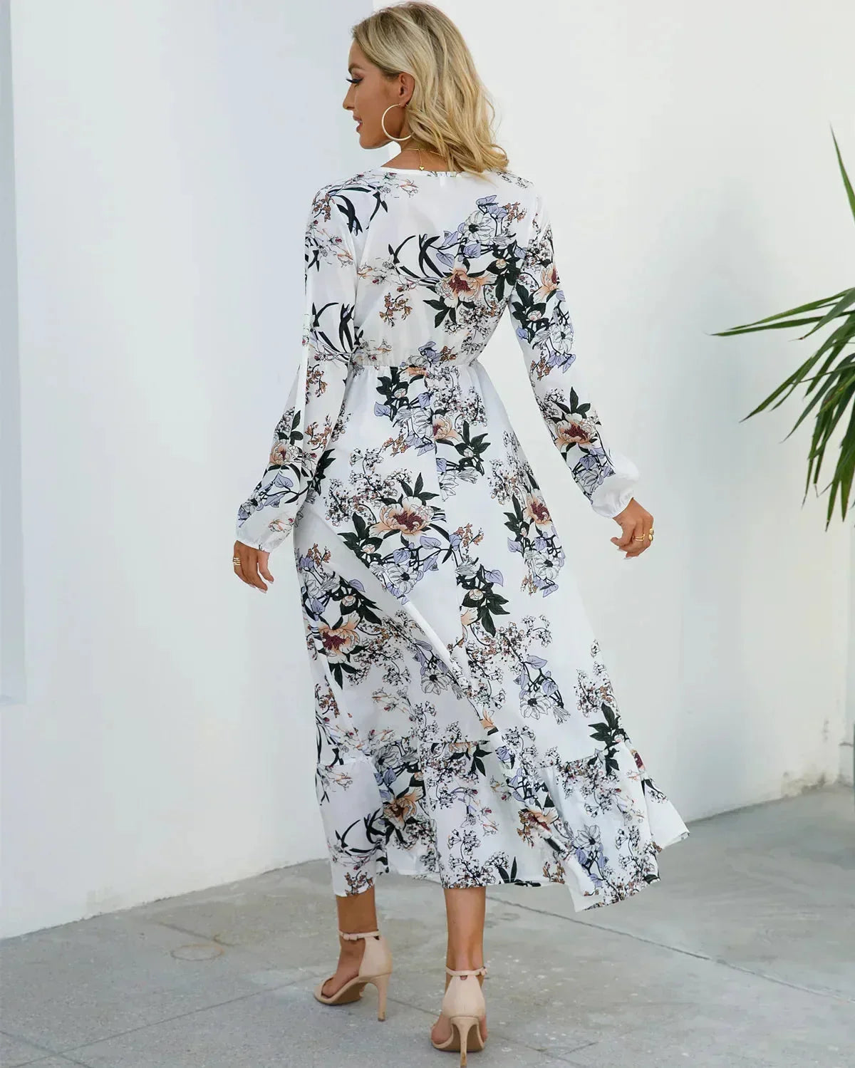 Women's Long Sleeve Maxi Dress with Floral Print and Flowing Fit