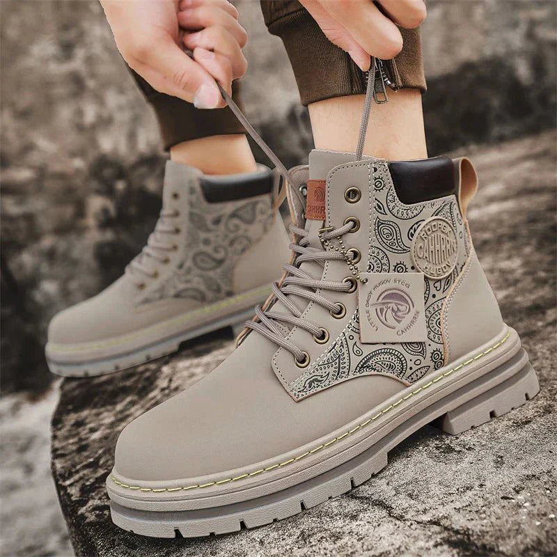Men’s Lace-Up Work Boots with Rugged Sole and Patterned Side Design
