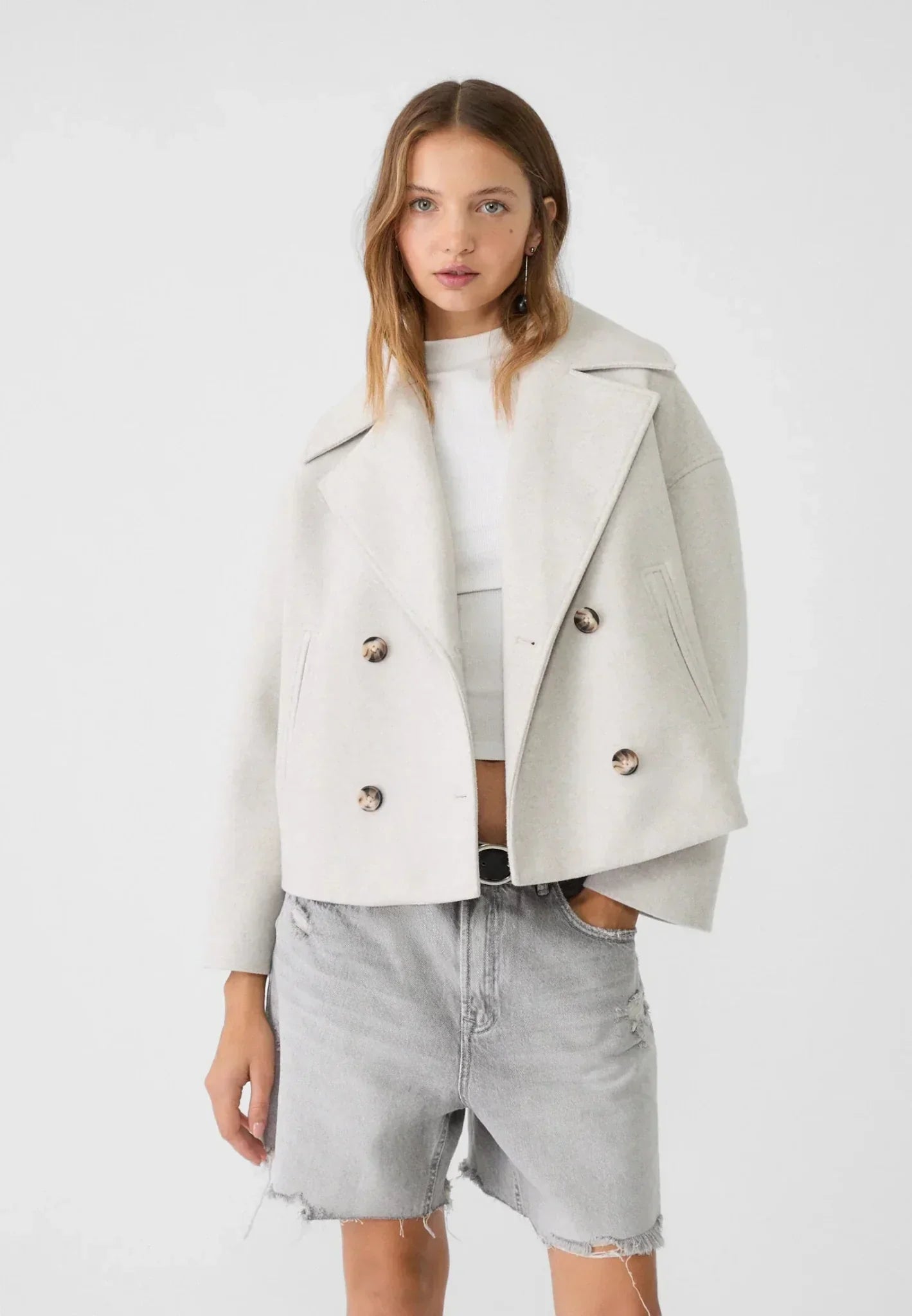 Women's Short Double-Breasted Winter Jacket with Wide Lapels